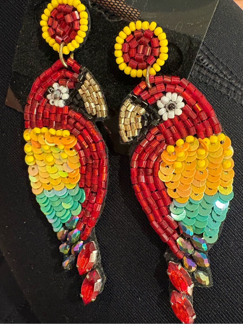 Beaded Parrot Statement Earrings Colorful Tropical Bird Dangle - Picture 4 of 4